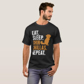Eat Sleep Chinchillas Repeat Short Tail Long Hair T-Shirt (Vorne ganz)