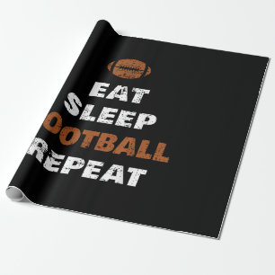 Eat Sleep Football Wiederholung Liebe Football Vin Geschenkpapier