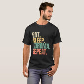 Eat Sleep Kdrama Repeat T-Shirt (Vorne ganz)