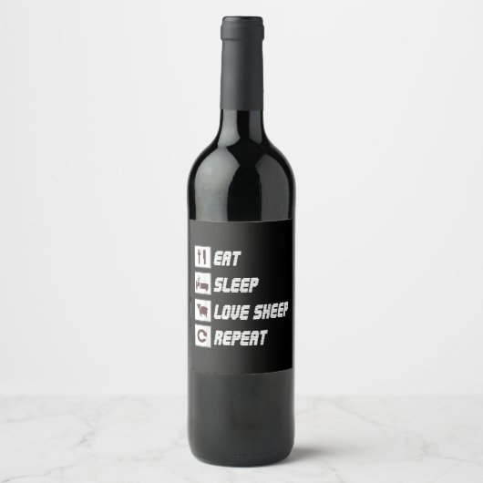 Eat sleep love sheep repeat Funny Quotes Gift Weinetikett (Vorderseite)