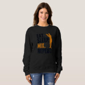 Eat Sleep Mix Repeat Bartender Mixologist Barmann Sweatshirt (Vorne ganz)