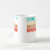 Eat Sleep Repeat Fallschirmspringen Kaffeetasse (Mittel)