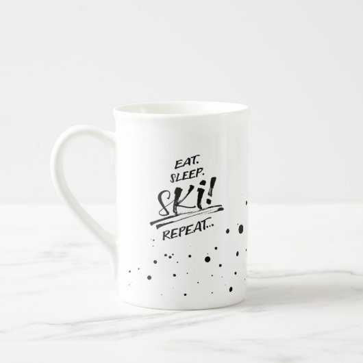 Eat Sleep Ski Repeat - Specialty Mug Porzellantasse (Links)