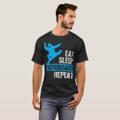 Eat Sleep Snowboard Repeat Funny Winter T-Shirt (Vorne ganz)