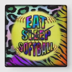 Eat Sleep Softball Wild Animal Print Quadratische Wanduhr