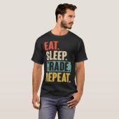 Eat Sleep Trade Repeat Trading Trader Stock Marke T-Shirt (Vorne ganz)