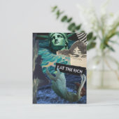 Eat the Rich Mixed Media Collage Women and Liberty Postkarte (Stehend Vorderseite)
