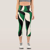 EBB und Flow 4 in Grün, Creme und Schwarz Capri Leggings (Vorderseite)