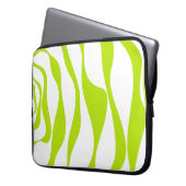 EBB und Flow 4 in Kalkgrün und Weiß Laptopschutzhülle (Vorderseite Links)