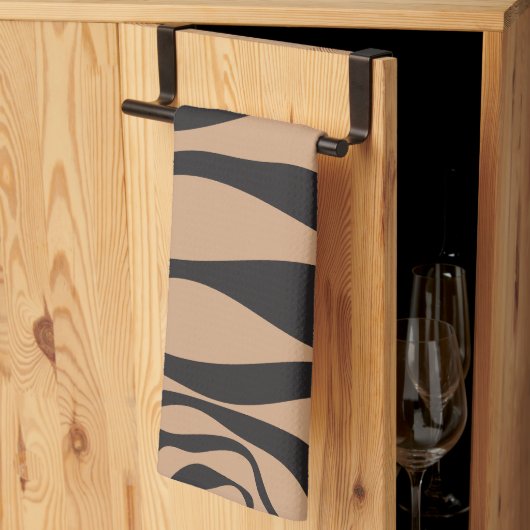 EBB und Flow 4 in Tan und Schwarz Geschirrtuch (Drittel gefaltet)