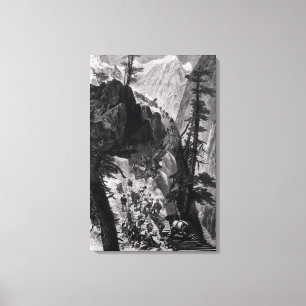 Eben entdeckte Bergwerke in Rocky Mountains Leinwanddruck