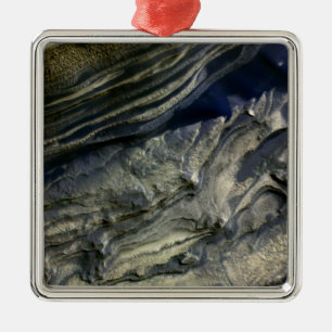 Ebenen, die im Polar Canyon freigelegt werden Ornament Aus Metall