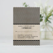 Ebony Chic Zickzack Response Card RSVP Karte (Stehend Vorderseite)
