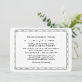 Ebony Encircled Rounded Wedding Einladung (Stehend Vorderseite)