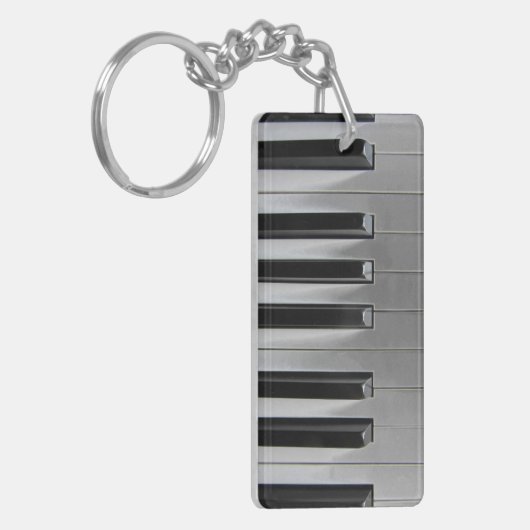 Ebony und Ivory Schlüsselanhänger (Vorderseite links)