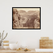 Echo Canyon durch Sioux Pass SD 1891 gesehen Poster (Küche)