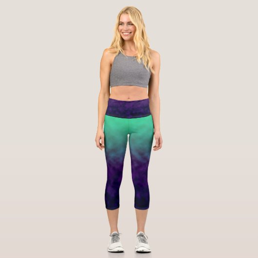 Echoes of Amethyst Tide Capri Leggings (Vorderseite)
