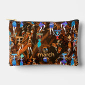 Echoes of Giwerment: March 8th Zubehörtasche (Vorderseite)