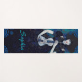 Echoes of Silence: A Violin’s Song of Healing Yogamatte (Vorderseite (Horizontal))