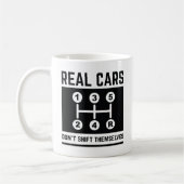Echte Autos drehen sich nicht um Kaffeetasse (Links)