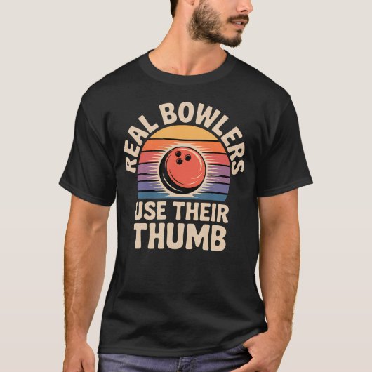 Echte Bowler verwenden ihre Daumenbowlingtechnik T-Shirt (Vorderseite)