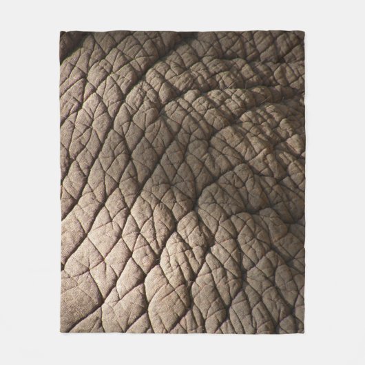 Echte Elefantenhaut Textur, zerknittert. Fleecedecke (Vorderseite)