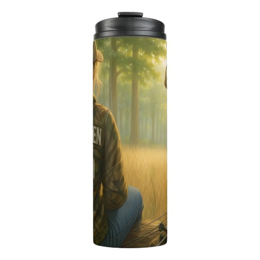Echte Frauen tragen Camouflage Thermosbecher (Vorderseite)