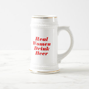 Echte Frauen trinken Bier Bierglas