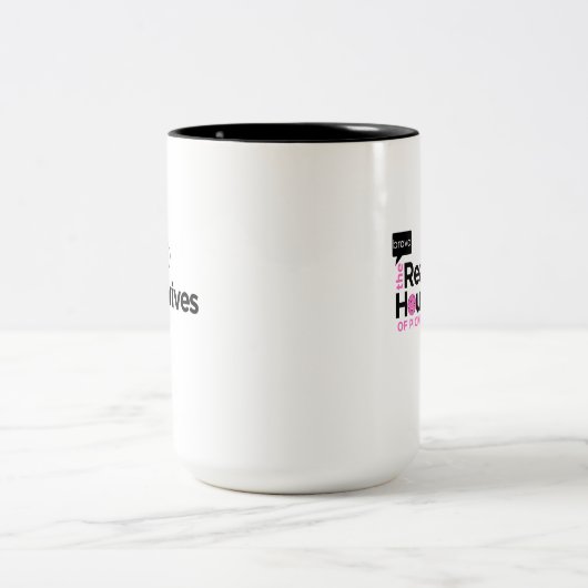 Echte Hausfrauen der Pickleball-Tasse Zweifarbige Tasse (Mittel)