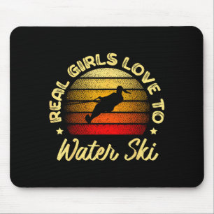 Echte Mädchen lieben Wasserski zu fahren lustiger Mousepad