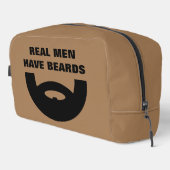 Echte Männer haben ein lustiges braunes Toiletteng Waschbeutel (Rechte Ecke)