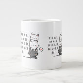 Echte Männer halten Tasse und Katzen mit drei Fäka (Vorderseite)