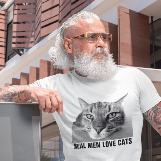 Echte Männer Liebe Katzen, Mens' Cat T - Shirt