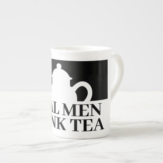 Echte Männer trinken eine lustige Tasse Tee für Ty (Vorderseite Rechts)
