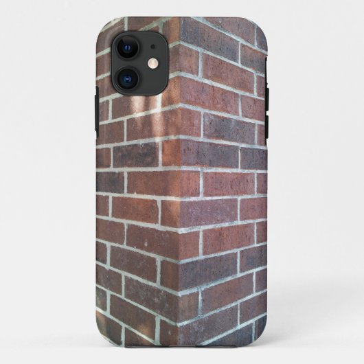 Ecke eines Backstein-Gebäudes Case-Mate iPhone Hülle (Rückseite)