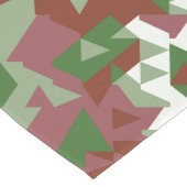 Eclectic Mod Retro Geometric Christmas Pattern Großer Tischläufer (Ecke)