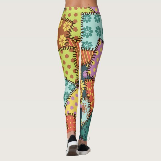 Eclectic Patchwork: Diverse Muster Mix Leggings (Rückseite)