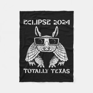 Eclipse 2024 Totality Texas Armadillo Men Women Ki Fleecedecke