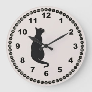 Ecru mit schwarzer Katze und modernem Gesicht Große Wanduhr