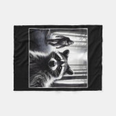 Ed Raccoon Selfie With Sasquatch Bigfoot Funny Rac Fleecedecke (Vorderseite (Horizontal))