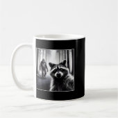Ed Waschbär Selfie mit Sasquatch Bigfoot Lustiger  Kaffeetasse (Links)