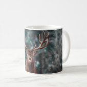 Edelhirsche männlich im Winterschneewald. Künstler Kaffeetasse (VorderseiteRechts)