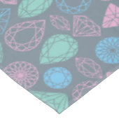 Edelstein-Ikonen-Muster Tischdecke (Schrägansicht)