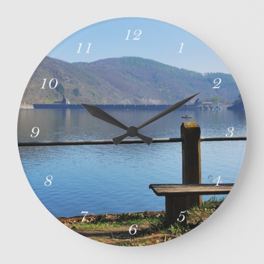Edersee Staumauer von der Wasserseite Große Wanduhr (Vorderseite)