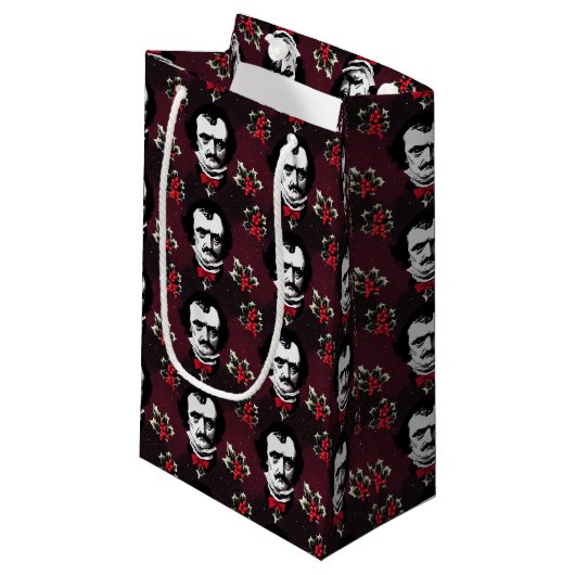 Edgar Allan Poe & Holly-Jolly Mistletoe Goth Bag Kleine Geschenktüte (Vorderseite Schrägansicht)