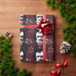 Edgar Allan Poe Weihnachtswrapping Paper 2 Geschenkpapier<br><div class="desc">Gotische Weihnachtsverpackung mit einem sich wiederholenden Muster eines düster aussehenden Edgar Allan Poe begleitet von heilig-fröhlich mistletoe! Benutzen Sie das Menü auf der rechten Seite,  um aus einer Reihe verschiedener Papieroptionen zu wählen.</div>