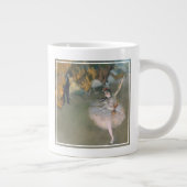 Edgar Degas | Der Star oder Tänzer auf der Bühne Jumbo-Tasse (Rechts)