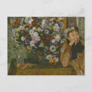 Edgar Degas - Eine Frau sitzt neben einer Vase Postkarte