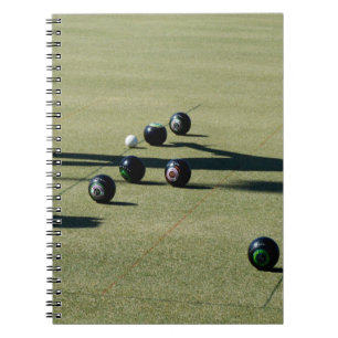 Edge of Victory: A Close Call at Lawn Bowls Notizblock
