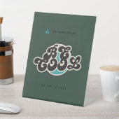 "Edgy Bold Typografy - High Impact Design" Sockelschild (In SItu)